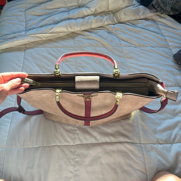 Steve Madden - Tote Satchel computer / work bag - Picture 2 of 10